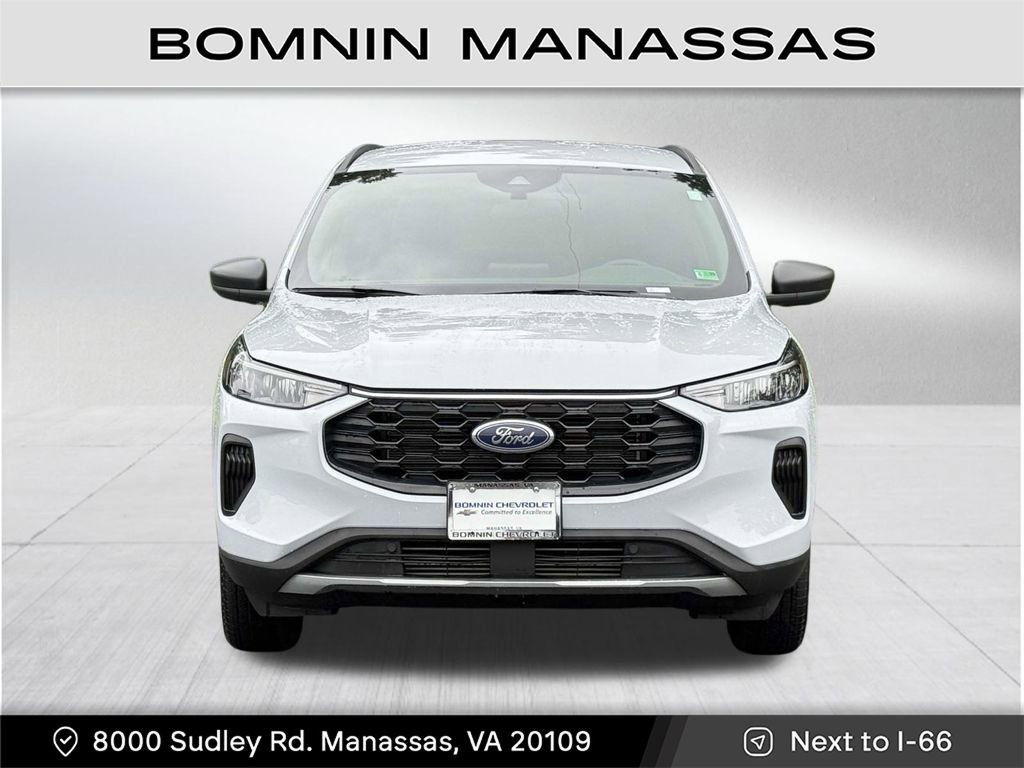 Used 2025 Ford Escape ST-Line image 25