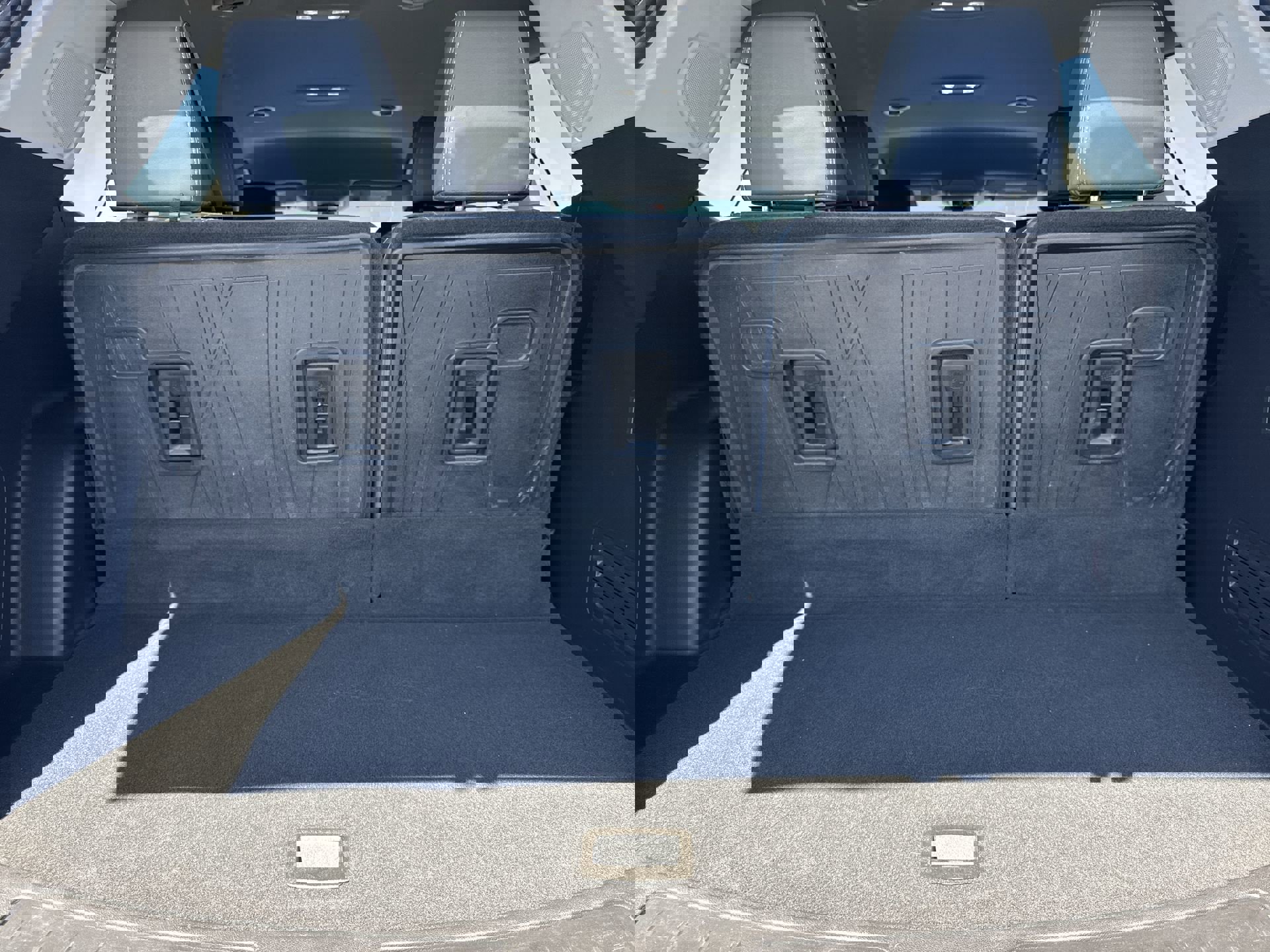 Certified 2021 Buick Enclave Premium w/ Surround and Sites Package image 25