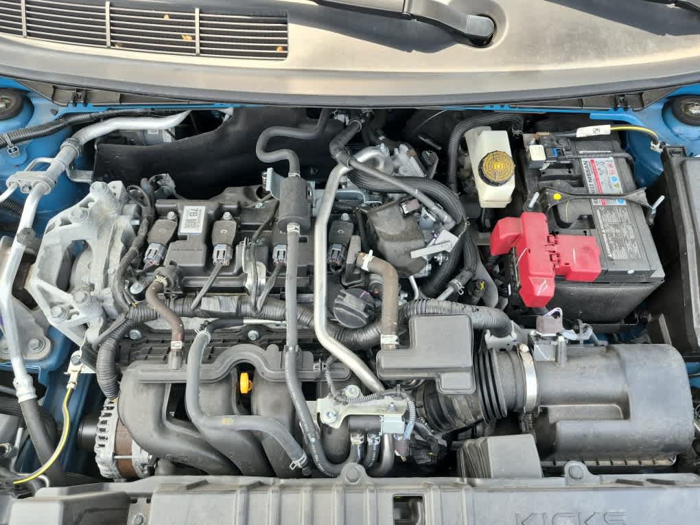 Used 2025 Nissan Kicks SR AWD/4WD image 17