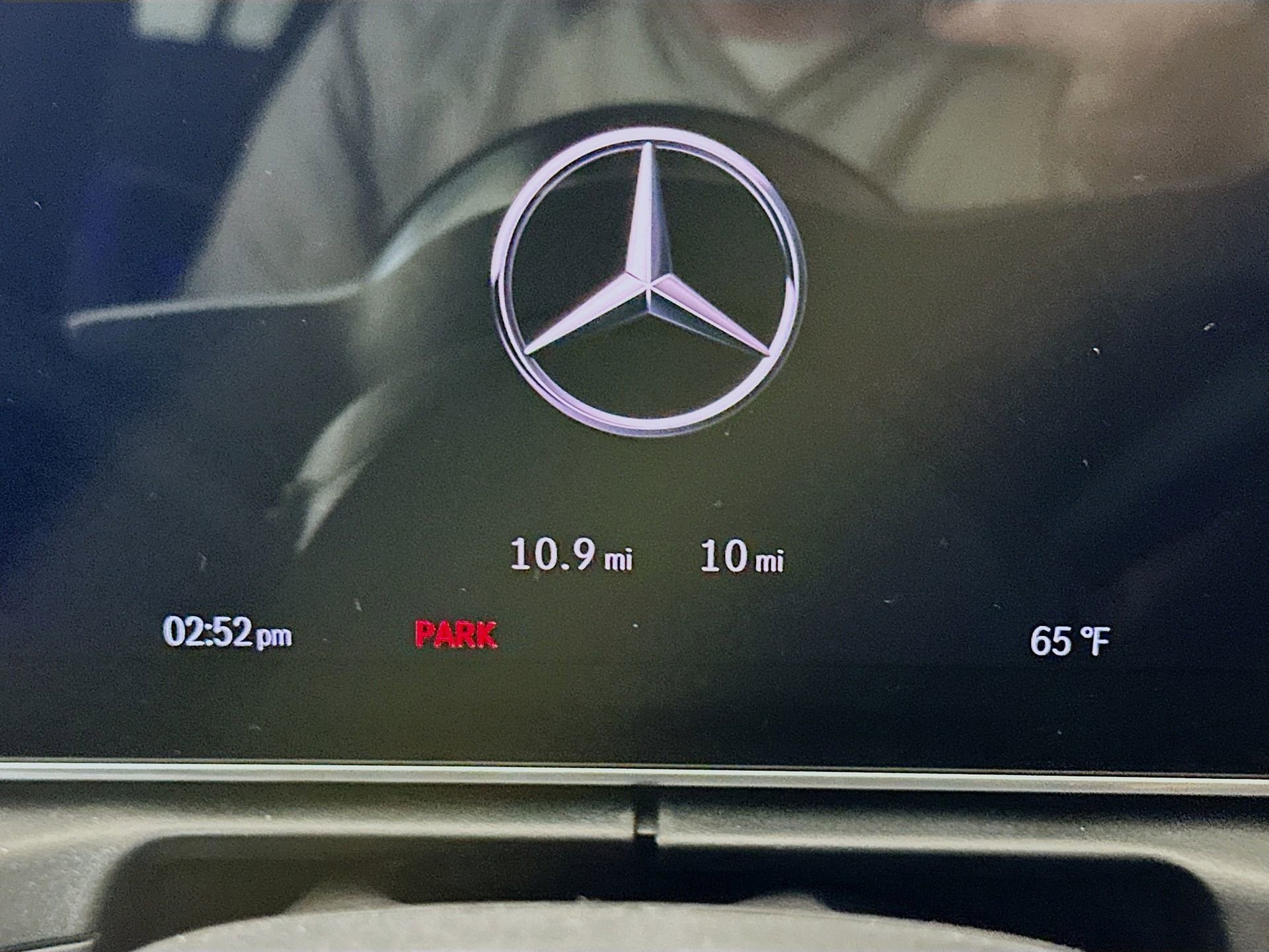 New 2026 Mercedes-Benz C 300 Sedan image 13