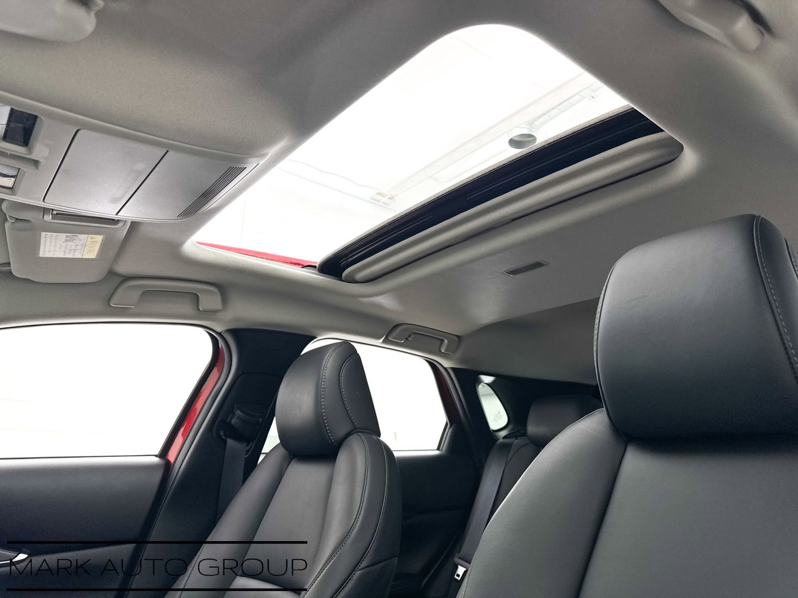 Used 2025 MAZDA CX-30 AWD 2.5 S w/ Preferred Package image 3