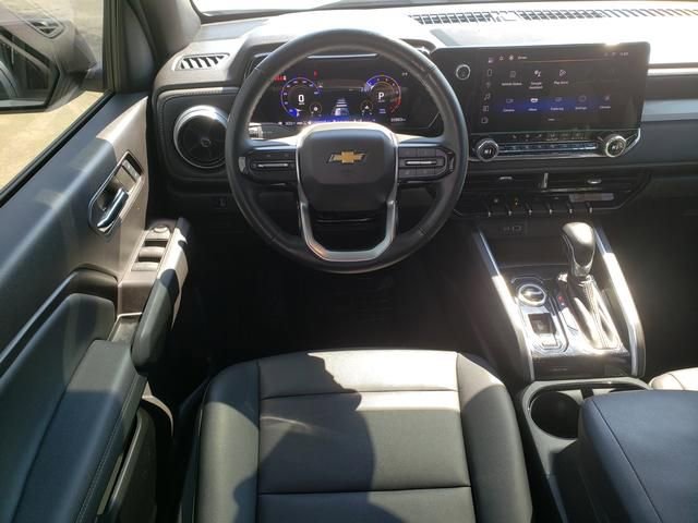 Used 2024 Chevrolet Colorado LT w/ LT Convenience Package III image 15