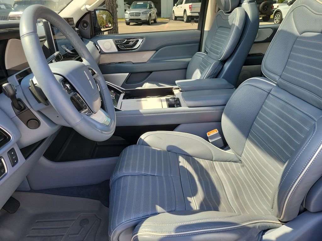 Certified 2024 Lincoln Navigator L Black Label image 24