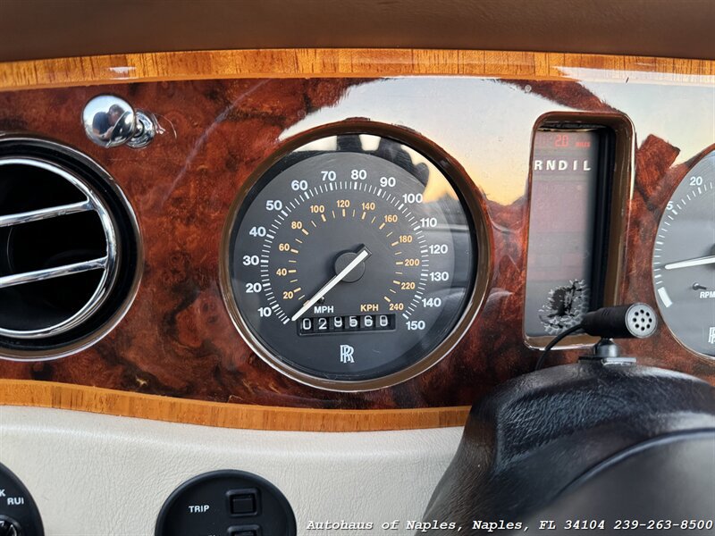 Used 1990 Rolls-Royce Corniche III RWD image 33