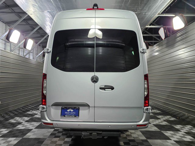 Used 2022 Mercedes-Benz Sprinter 3500 image 7