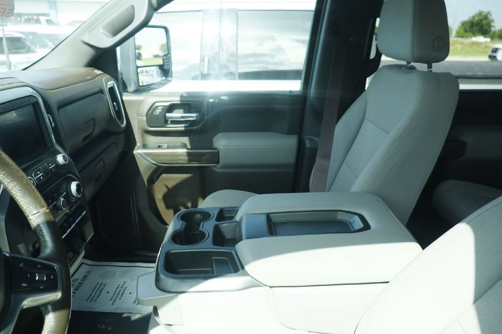 Used 2022 Chevrolet Silverado 2500 LT w/ Convenience Package AWD/4WD image 10