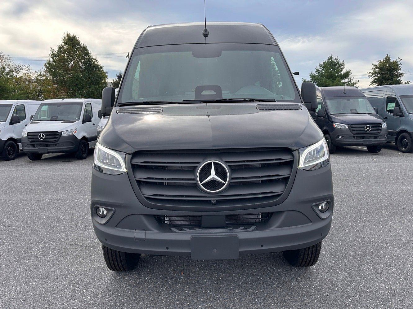 New 2025 Mercedes-Benz Sprinter 2500 image 2