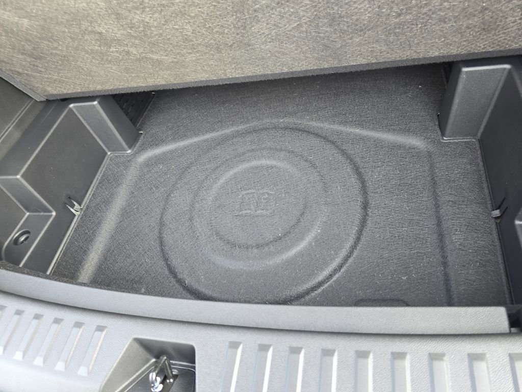 New 2026 Chevrolet Equinox LT w/ Convenience Package II image 22