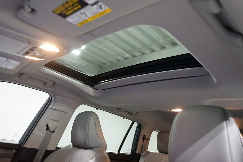 Used 2023 Toyota Highlander Limited image 36