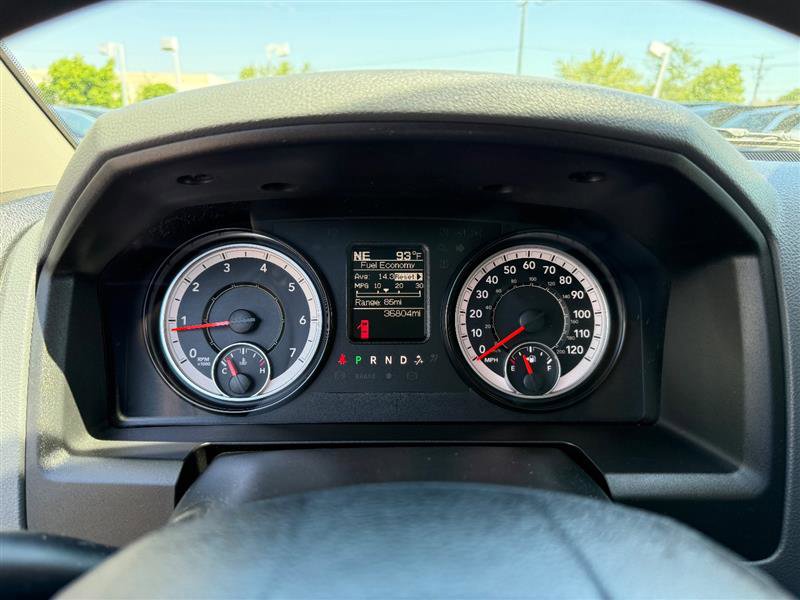 Used 2017 RAM 1500 Classic SLT AWD/4WD image 35