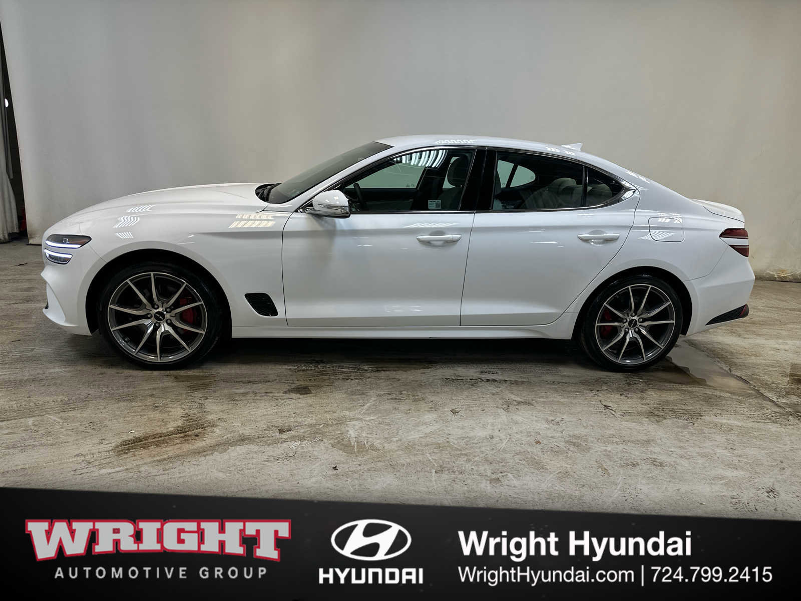 Certified 2025 Genesis G70 2.5T image 7