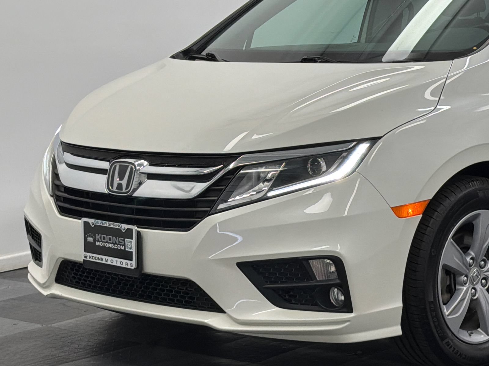 Used 2018 Honda Odyssey EX-L image 2