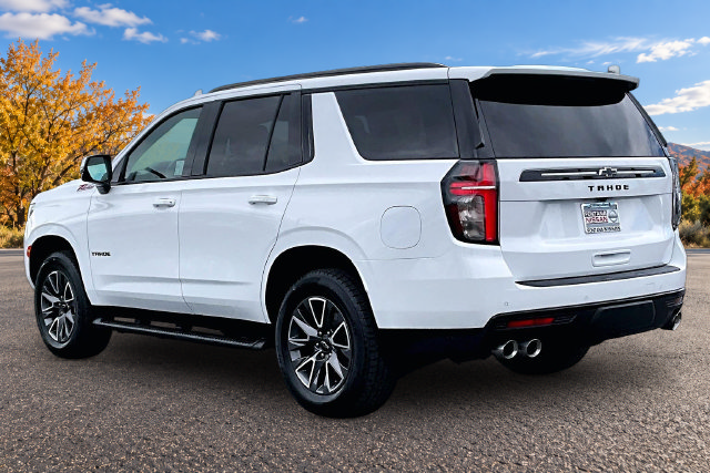 Used 2024 Chevrolet Tahoe Z71 w/ Z71 Off-Road Package AWD/4WD image 4