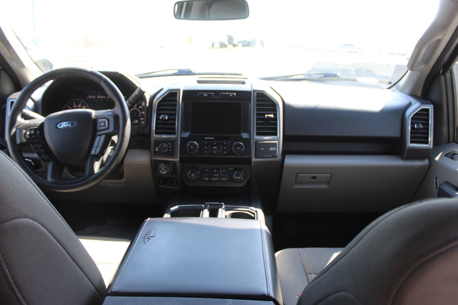 Used 2019 Ford F150 XLT w/ Equipment Group 302A Luxury image 17