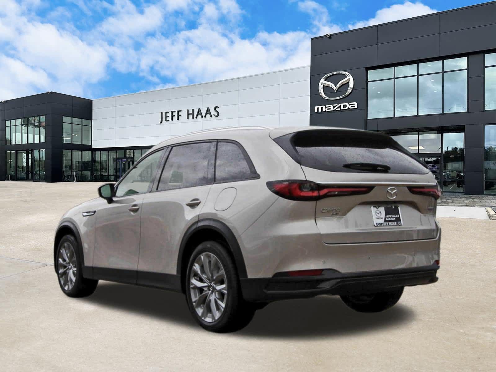 Certified 2026 MAZDA CX-90 3.3 Turbo w/ Preferred Package AWD/4WD image 2
