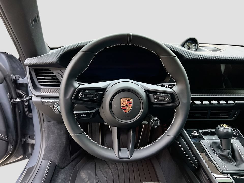 Certified 2026 Porsche 911 GT3 RWD image 12