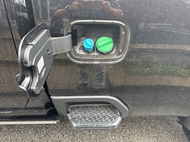 New 2025 GMC Sierra 2500 Denali w/ Denali Reserve Package image 10