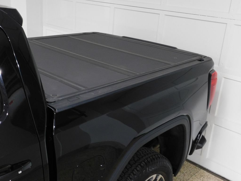 Used 2021 GMC Sierra 1500 AT4 w/ AT4 Value Package AWD/4WD image 18
