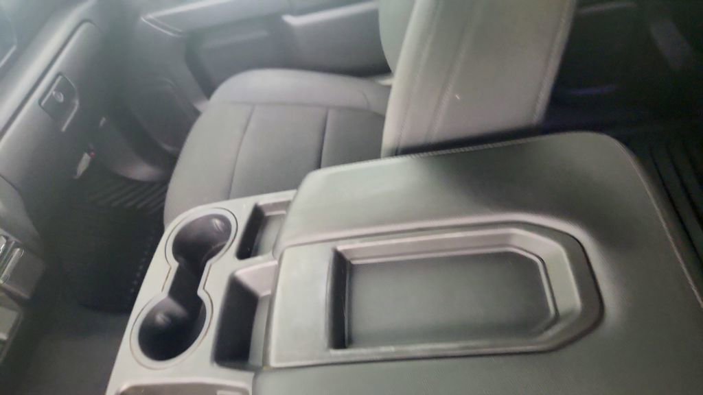 Used 2021 Chevrolet Silverado 1500 Custom image 18