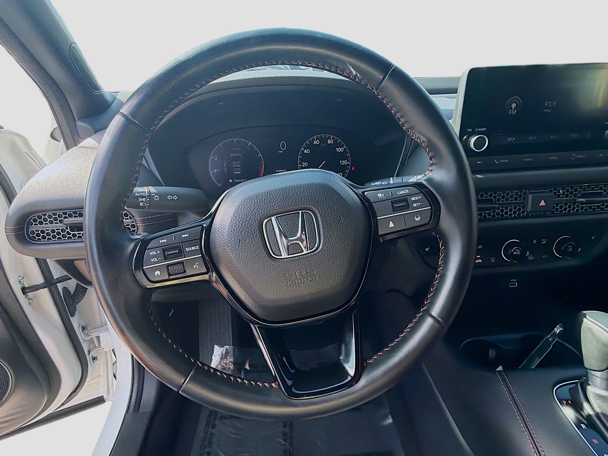 Certified 2025 Honda HR-V Sport image 10