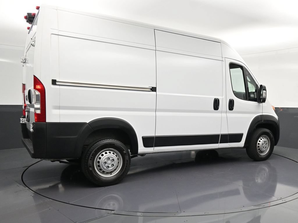 Used 2025 RAM ProMaster 1500 FWD image 3