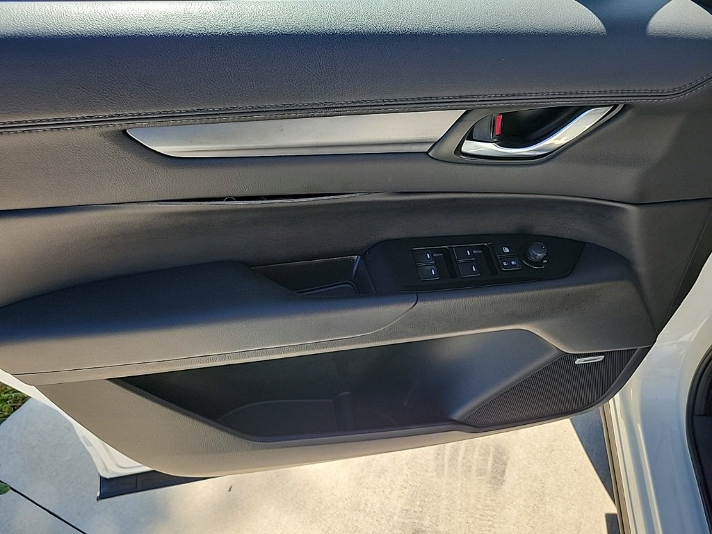 Used 2018 MAZDA CX-5 Touring w/ Preferred Equipment Package image 14