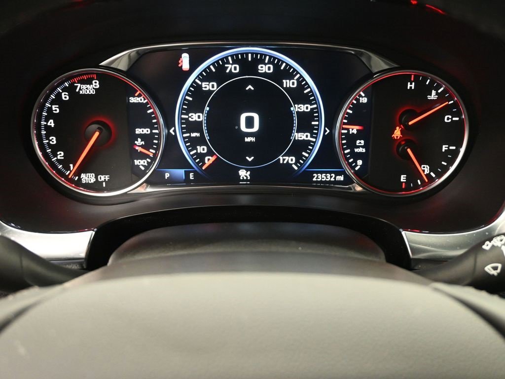 Used 2023 Chevrolet Traverse Premier image 16