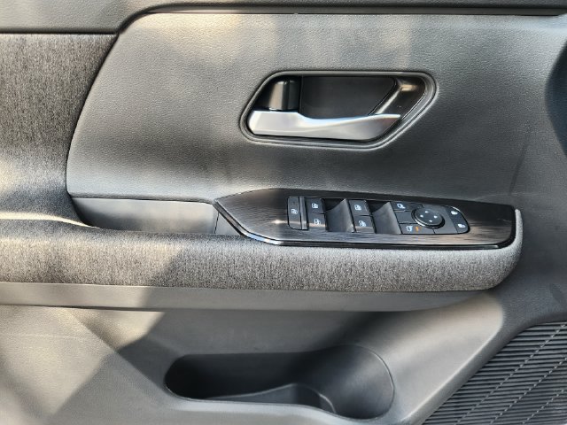 New 2027 Nissan Kicks SV FWD image 20