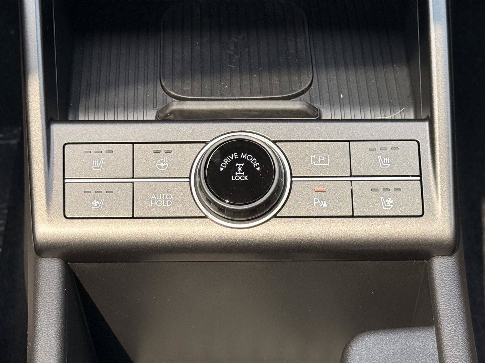 New 2026 Hyundai Kona Limited AWD/4WD image 30