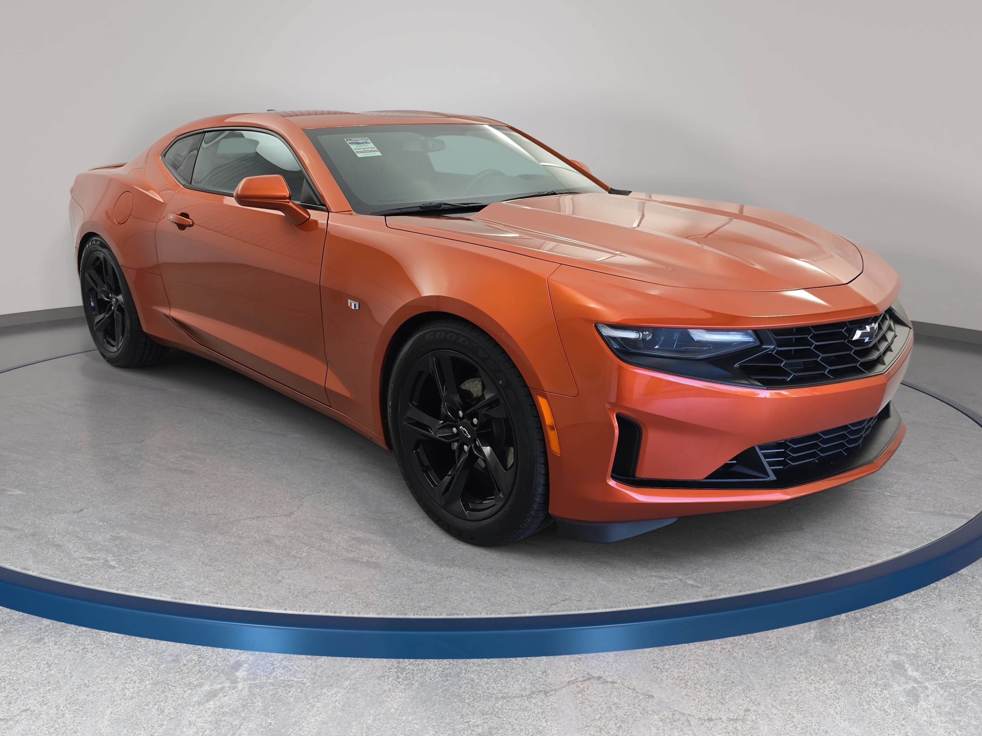 Used 2023 Chevrolet Camaro LT w/ Technology Package RWD image 3