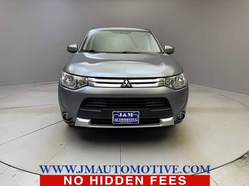 Used 2015 Mitsubishi Outlander SE AWD/4WD image 8