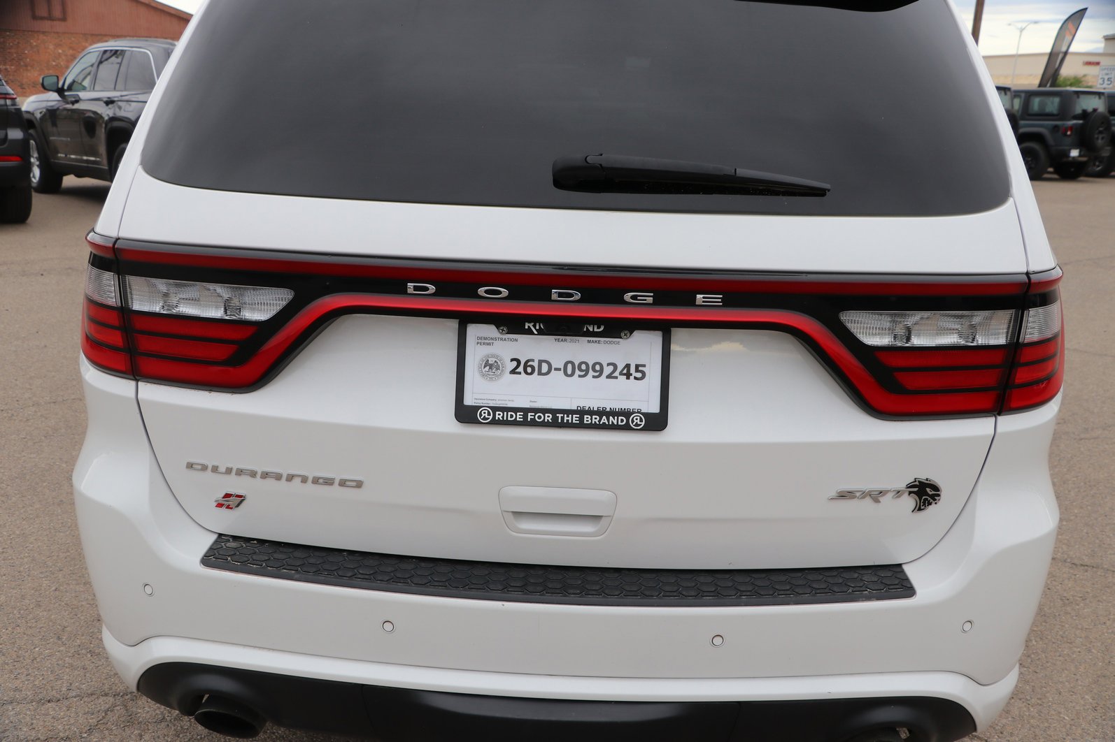 Used 2021 Dodge Durango SRT Hellcat w/ Technology Group AWD/4WD image 6