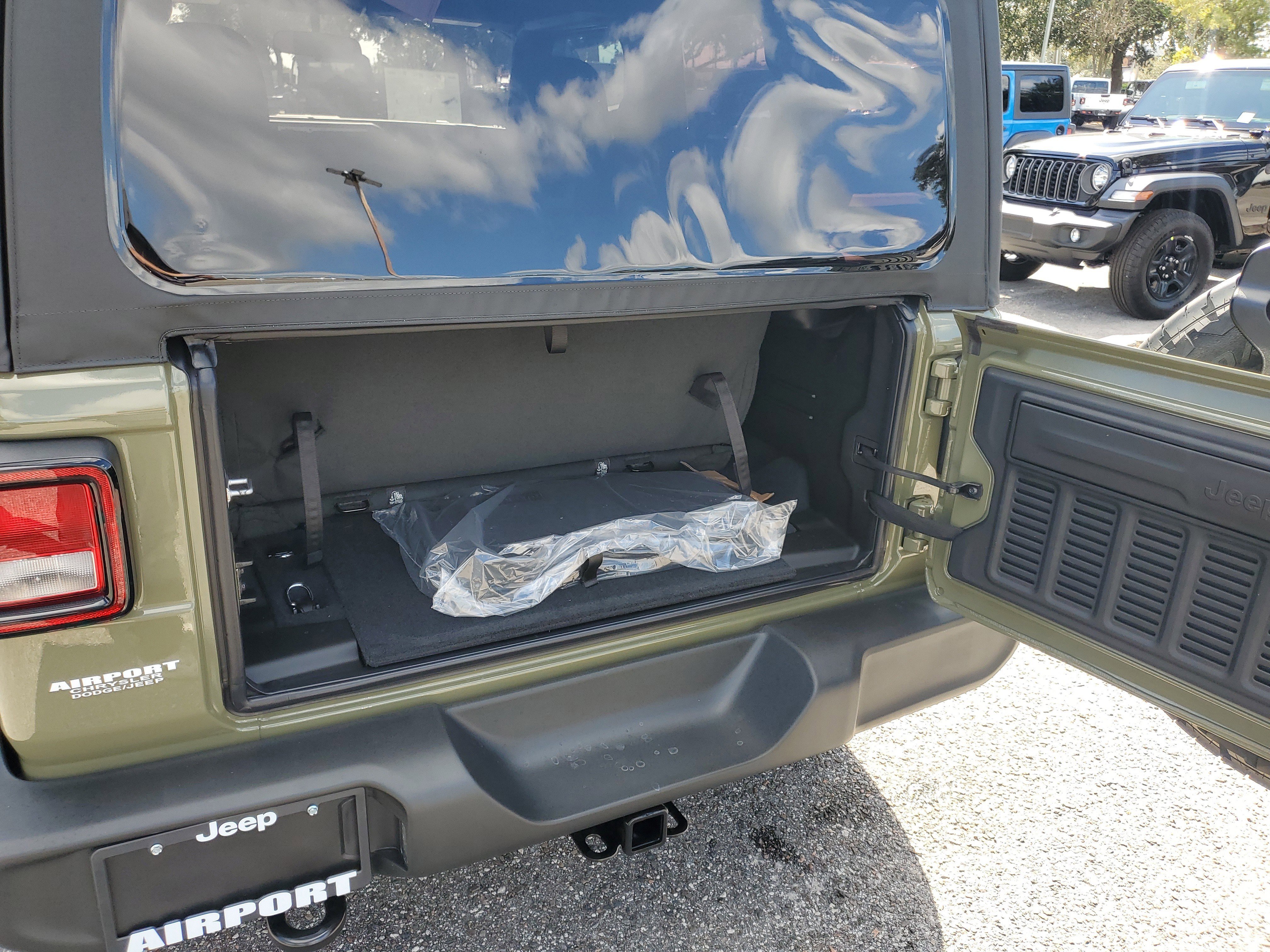 New 2026 Jeep Wrangler Sport AWD/4WD image 6