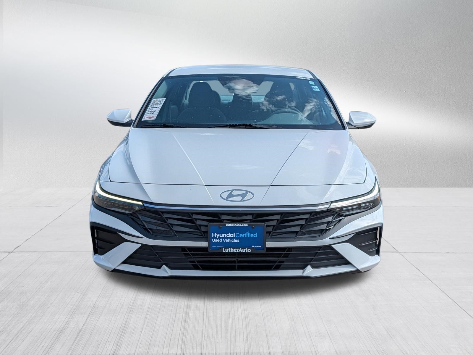 Certified 2024 Hyundai Elantra SEL FWD image 2