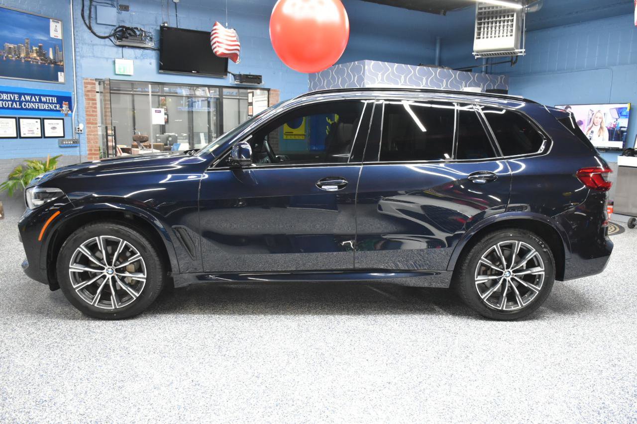 Used 2020 BMW X5 xDrive40i w/ M Sport Package image 7
