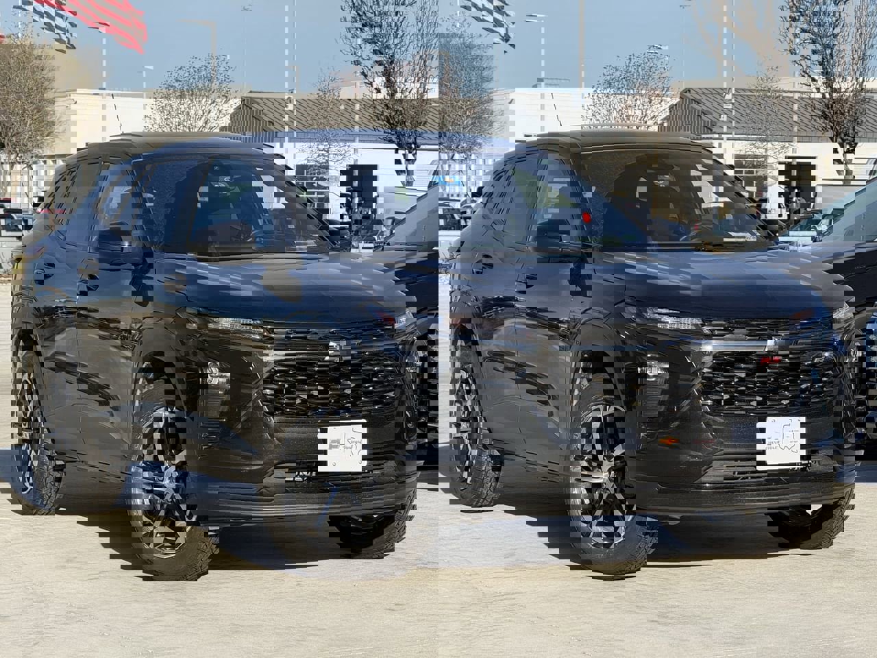 Certified 2024 Chevrolet Trax RS w/ Driver Confidence Package image 2