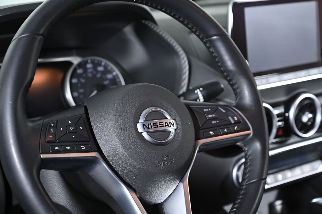 Used 2020 Nissan Sentra SV image 13