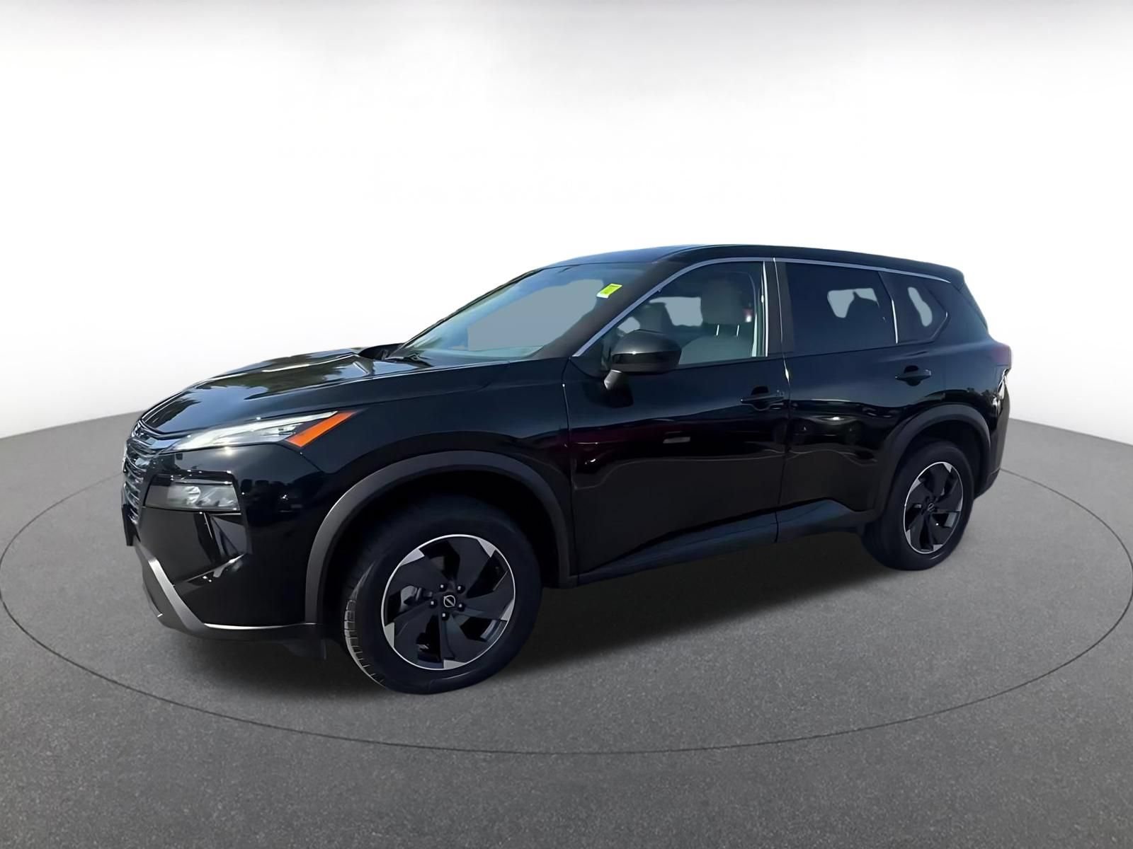 Used 2025 Nissan Rogue SV FWD image 8