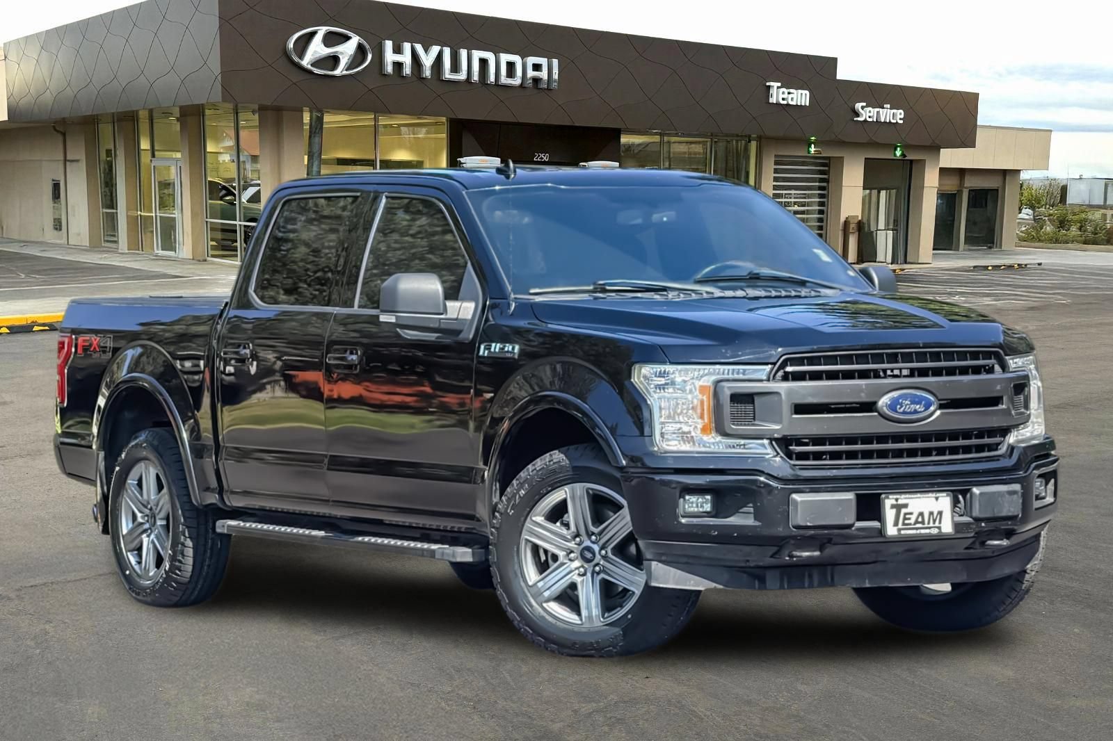 Used 2018 Ford F150 XLT w/ Equipment Group 302A Luxury AWD/4WD video 2
