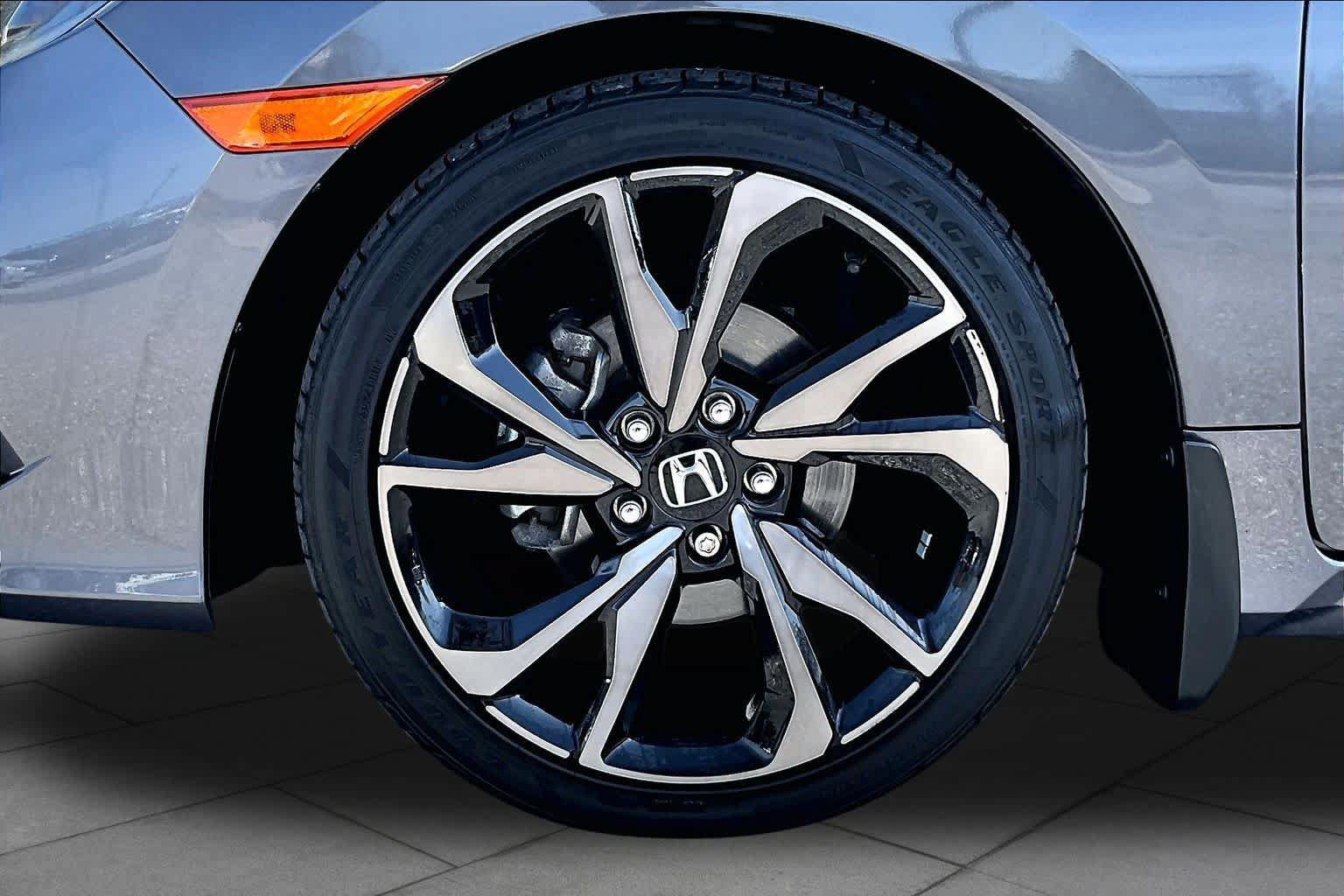 Used 2021 Honda Civic Sport image 10