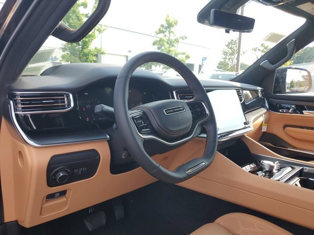 New 2026 Jeep Grand Wagoneer L Summit AWD/4WD image 19