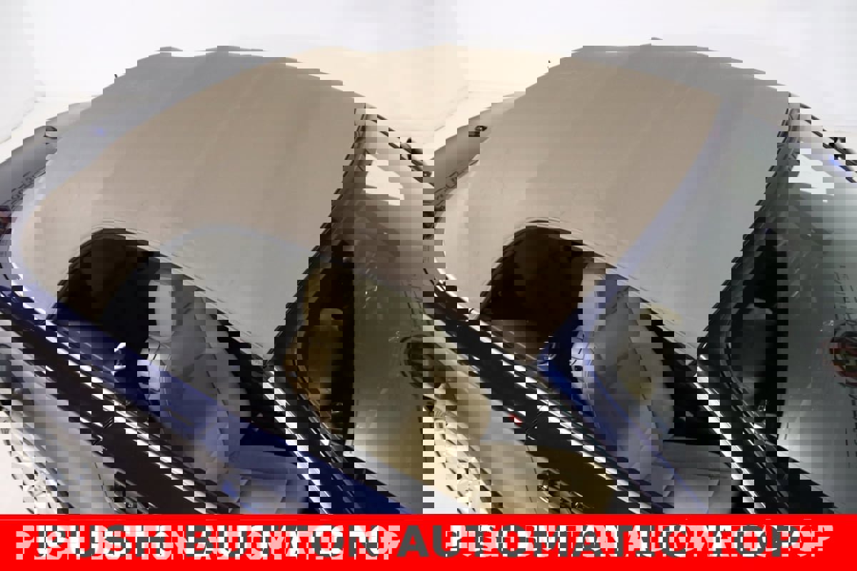 Used 2012 BMW 135i Convertible image 20