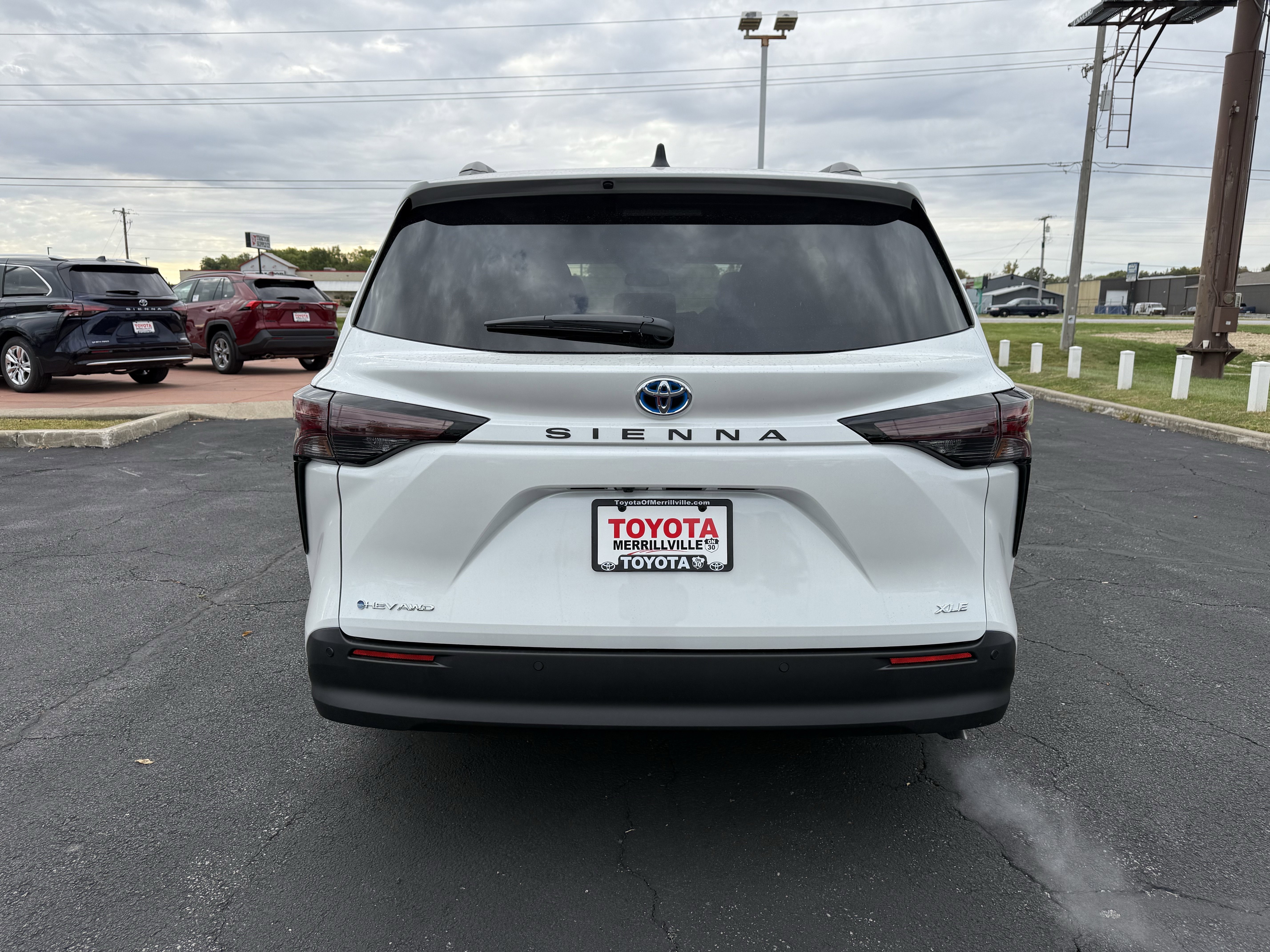 New 2025 Toyota Sienna XLE w/ XLE Plus Package image 5