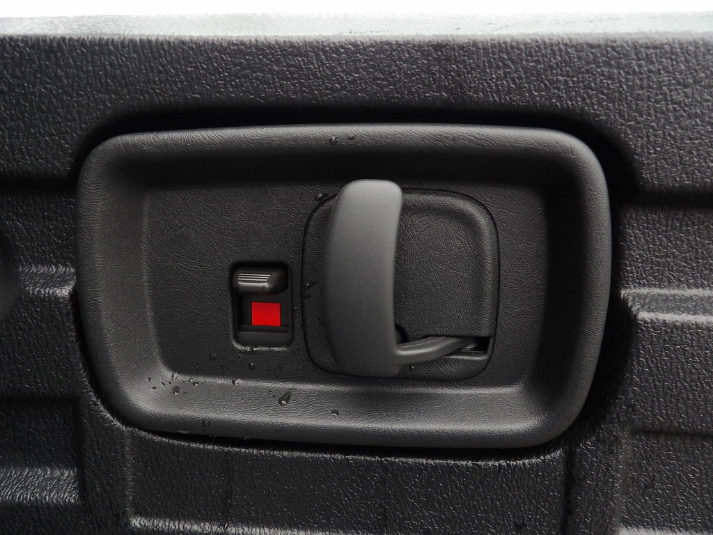 Used 2025 GMC Savana 2500 w/ Driver Convenience Package RWD image 31
