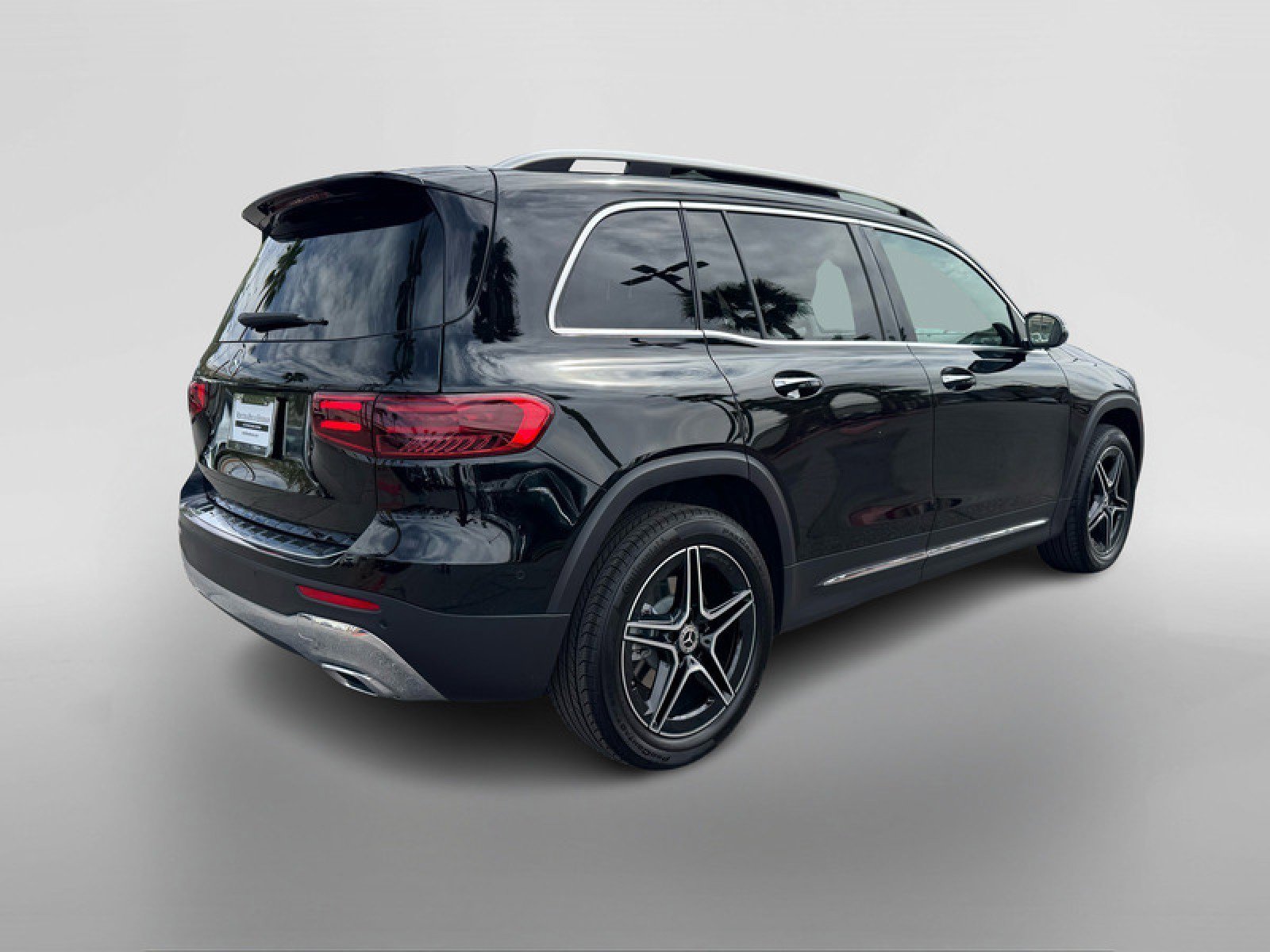 Certified 2026 Mercedes-Benz GLB 250 image 5