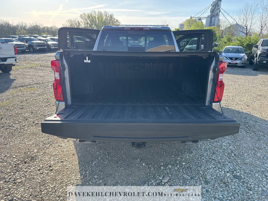 Certified 2025 Chevrolet Silverado 1500 LTZ AWD/4WD image 33