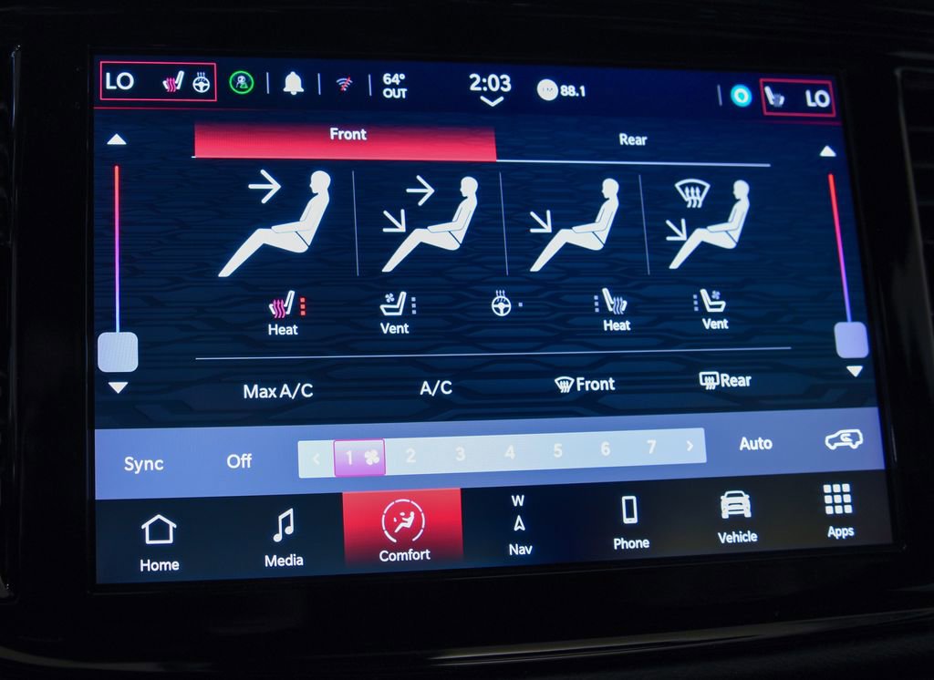 Used 2025 Dodge Durango GT AWD/4WD image 22