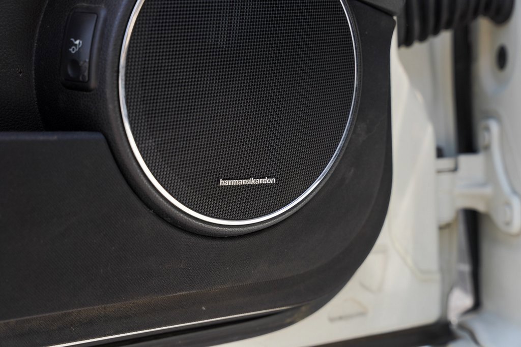 Used 2010 Mercedes-Benz C 63 AMG Sedan image 27