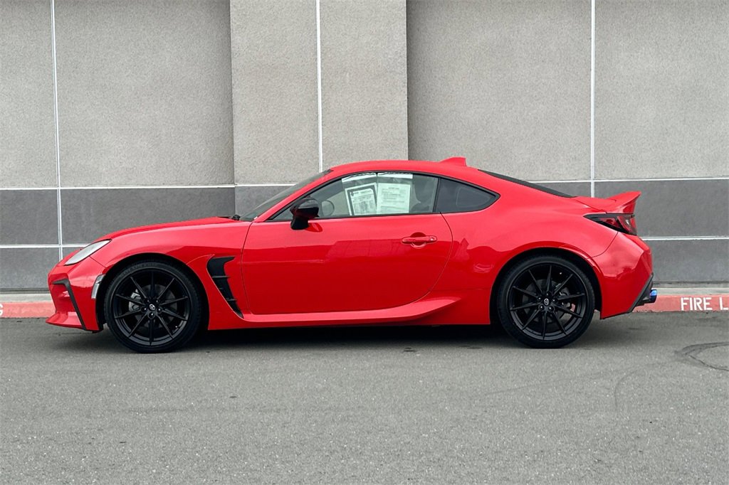 Used 2022 Toyota GR86 Premium image 7