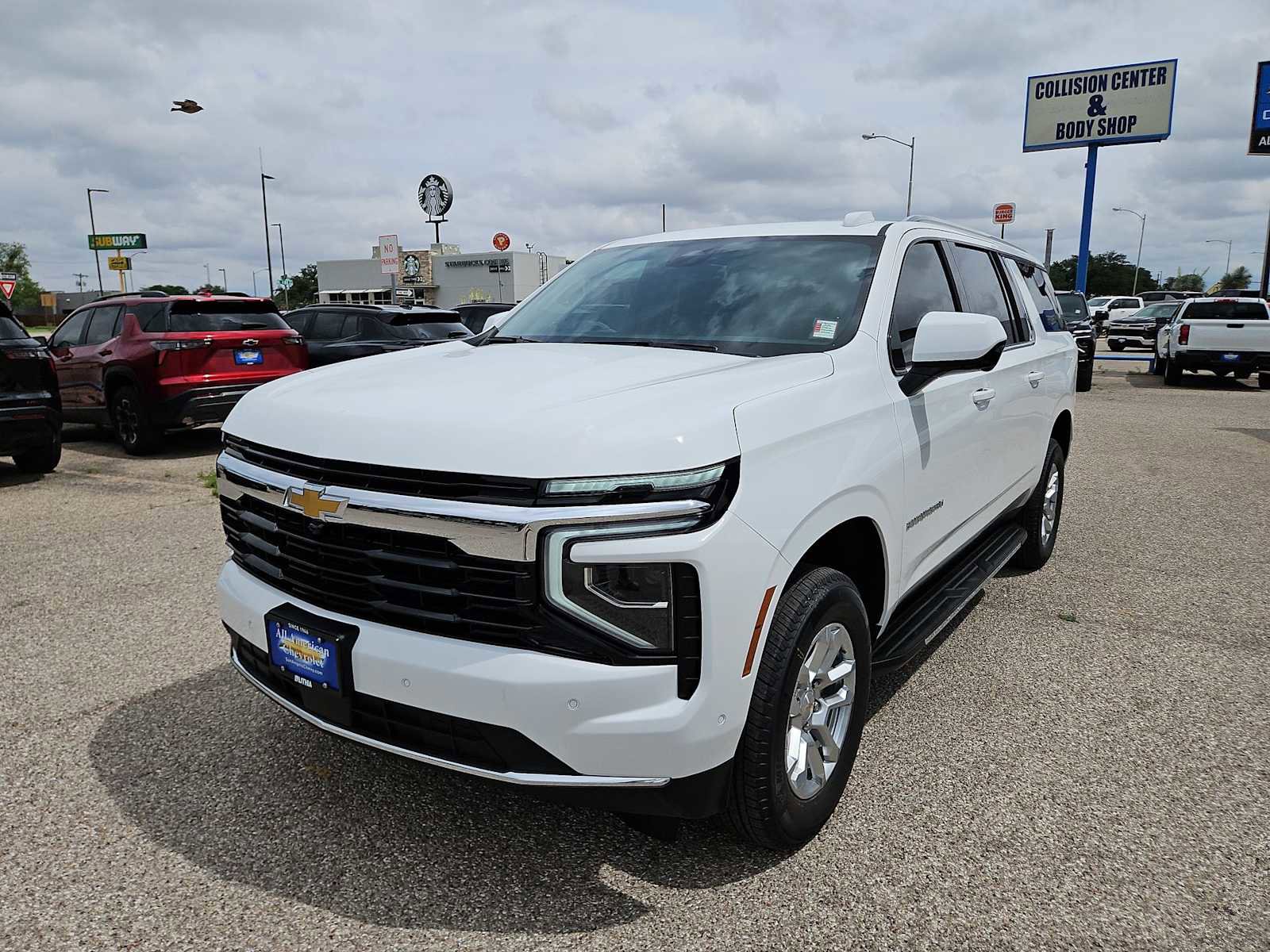New 2026 Chevrolet Suburban LS RWD image 4